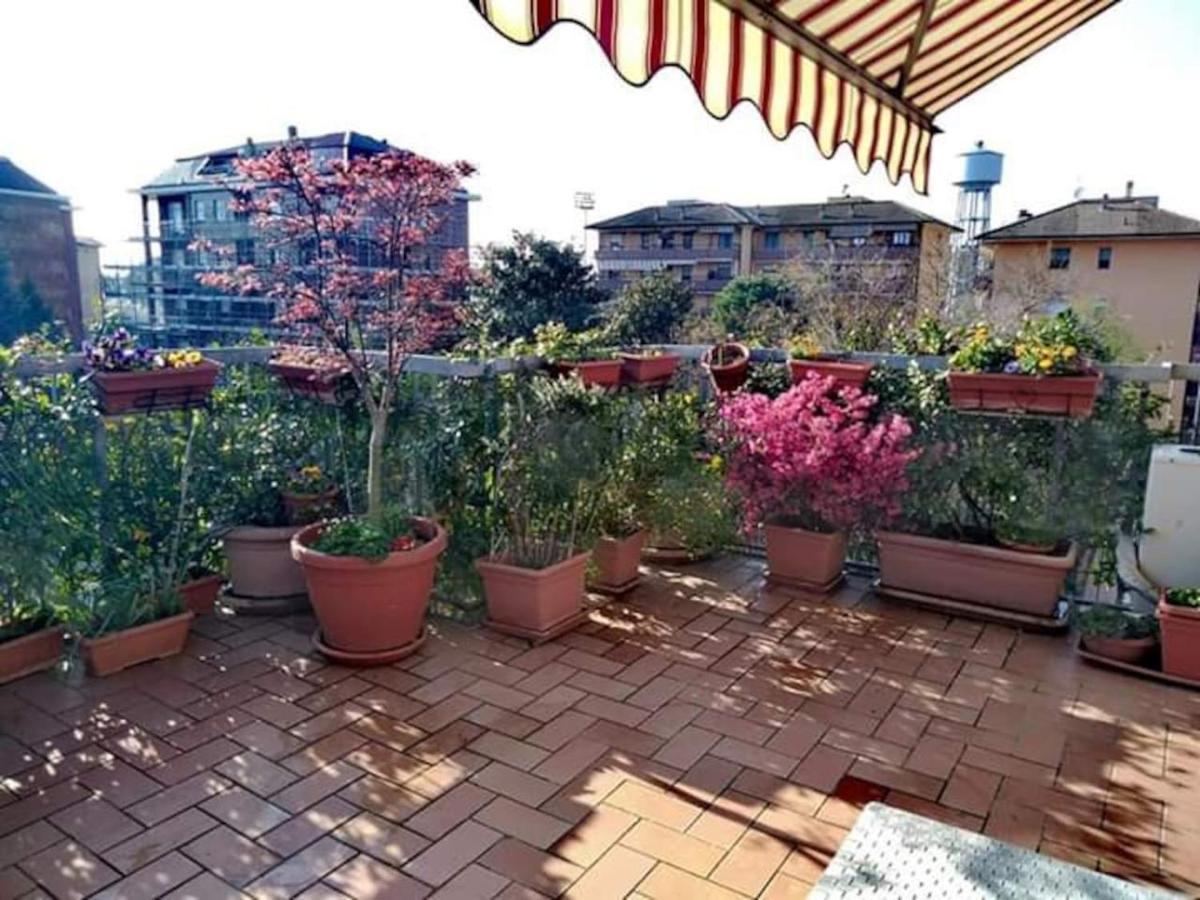 Appartamento Con Terrazzo A Gorgonzola Eksteriør billede