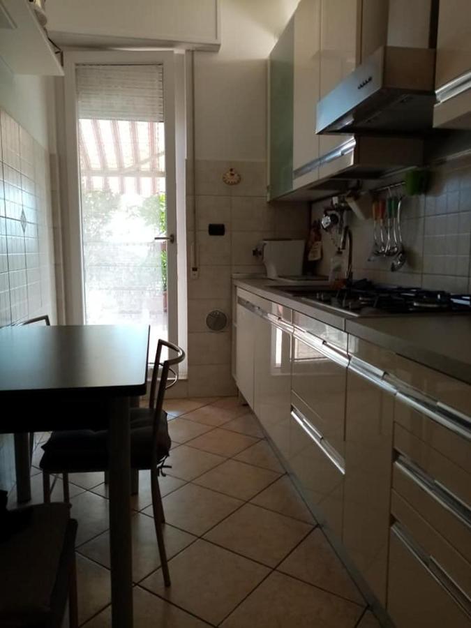 Appartamento Con Terrazzo A Gorgonzola Eksteriør billede